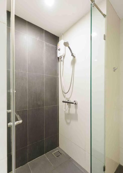 Apartamento Stylish Bedroom, Bts Asok, Sukhumvit Banguecoque